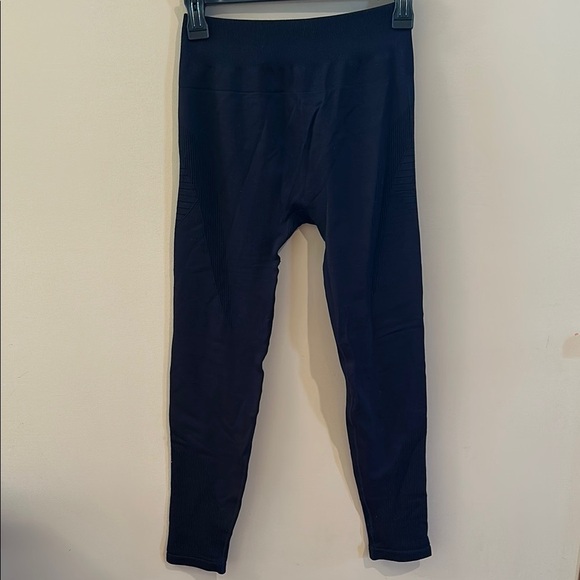 Alphalete Pants - Alphalete Women Ozone Leggings Black